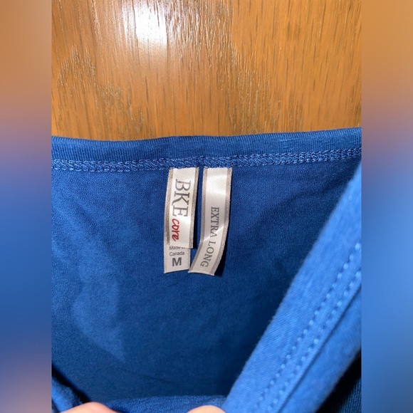 Buckle Tank Top - Picture 3 of 4